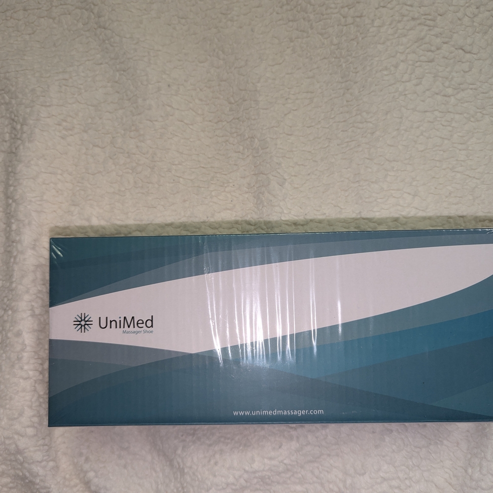 UniMed Blue and White Massager Box